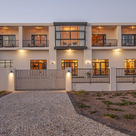 Glow Boutique Suites & Guesthouse Херманус Екстериор снимка