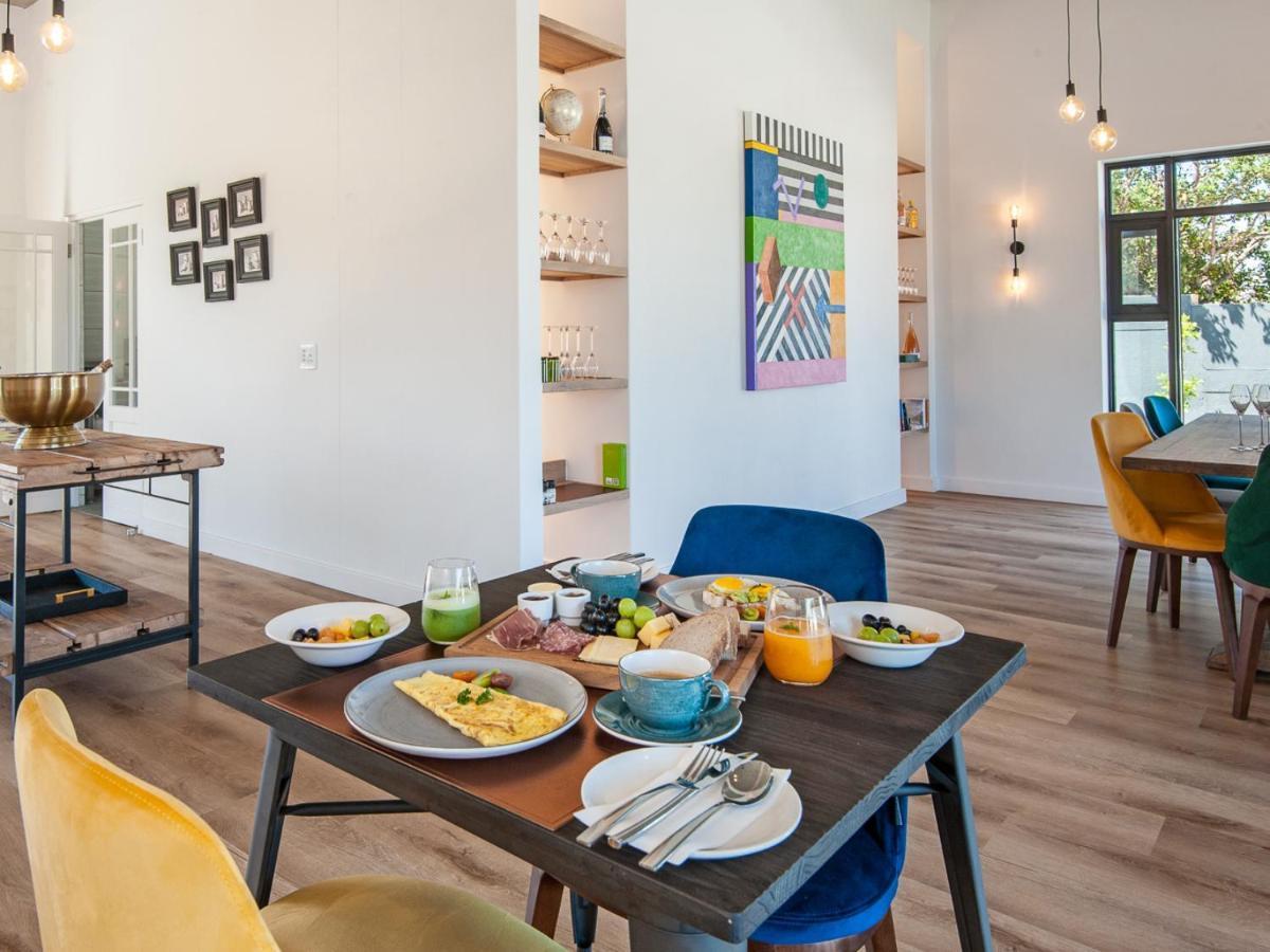 Glow Boutique Suites & Guesthouse Херманус Екстериор снимка